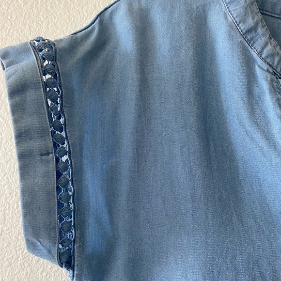 Mine, Soft Denim Boho Sleeve Detailed Blouse - Picture 3 of 3